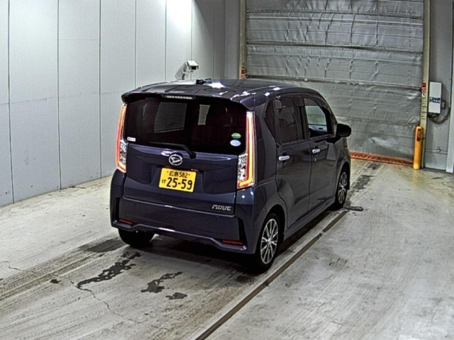 DAIHATSU MOVE 2017