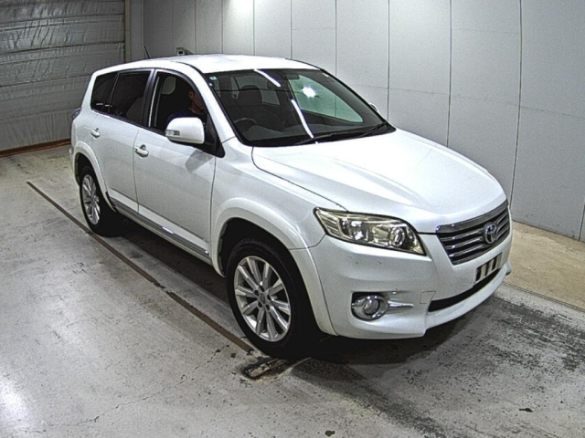TOYOTA VANGUARD 2010