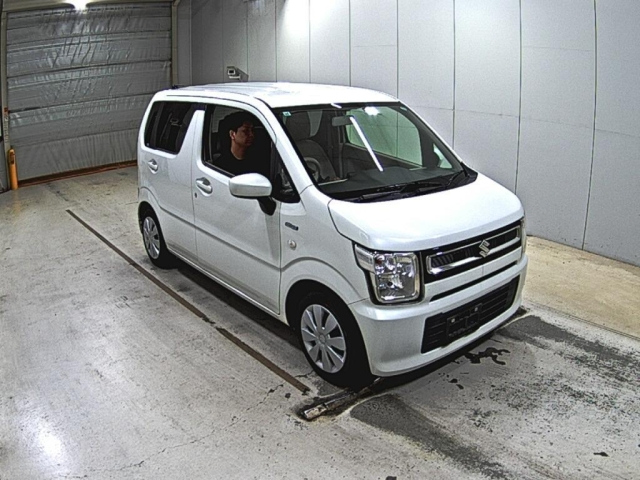 SUZUKI WAGON R 2018