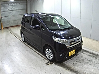 NISSAN DAYZ 2013