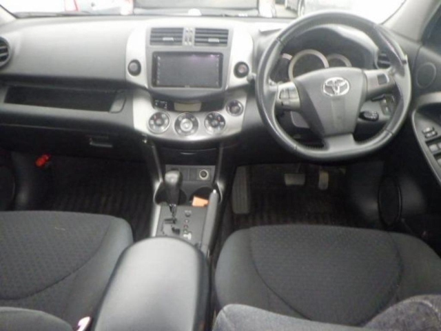 TOYOTA VANGUARD 2010