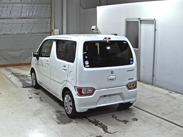 SUZUKI WAGON R 2018