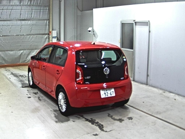 VOLKSWAGEN UP 2012