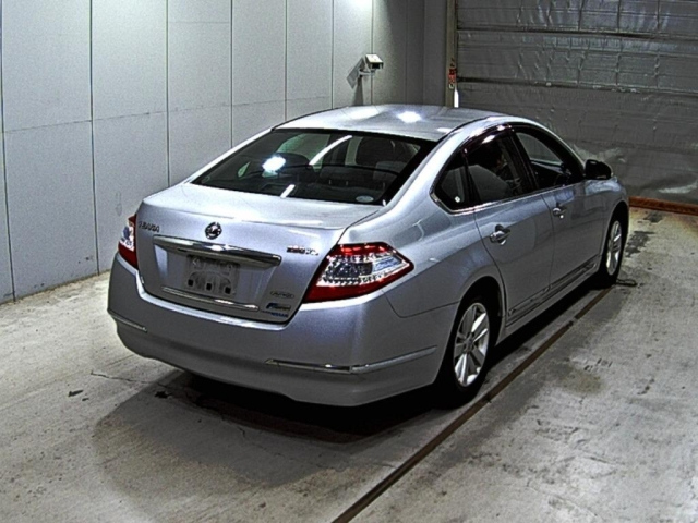 NISSAN TEANA 2012