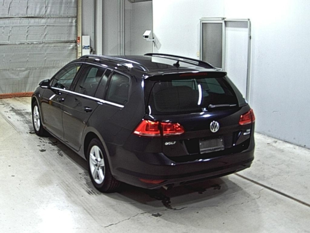VOLKSWAGEN GOLF VARIANT 2015
