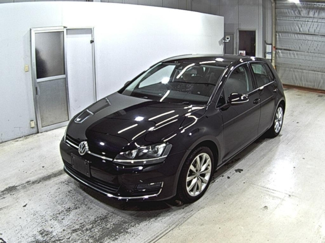 VOLKSWAGEN GOLF 2014