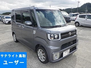 TOYOTA PIXIS MEGA 2017