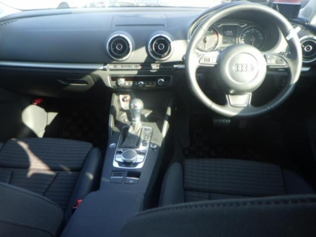AUDI A3 2015