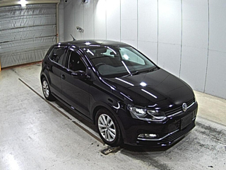 VOLKSWAGEN POLO 2016