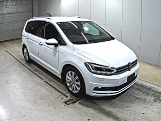 VOLKSWAGEN GOLF TOURAN 2018