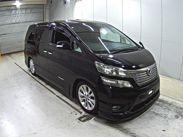 TOYOTA VELLFIRE 2008
