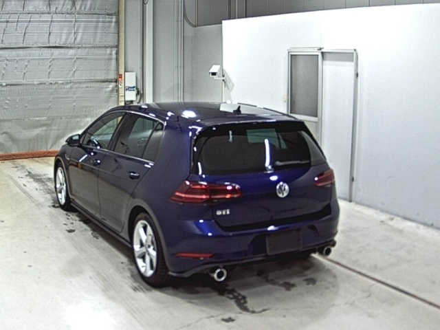 VOLKSWAGEN GOLF 2018