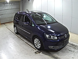 VOLKSWAGEN GOLF TOURAN 2012