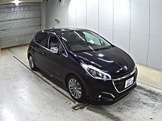 PEUGEOT 208 2019