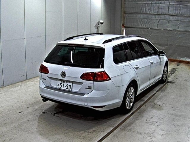 VOLKSWAGEN GOLF VARIANT 2014