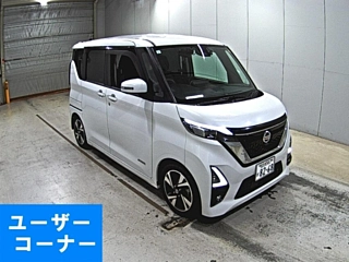 NISSAN ROOX 2021