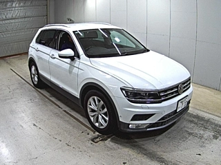 VOLKSWAGEN TIGUAN 2017