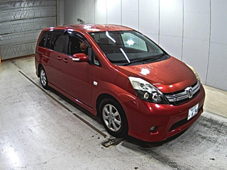 TOYOTA ISIS 2011