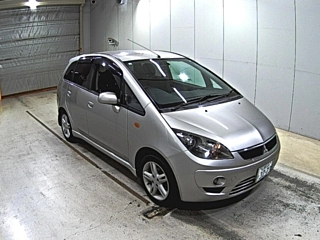 MITSUBISHI COLT PLUS 2009