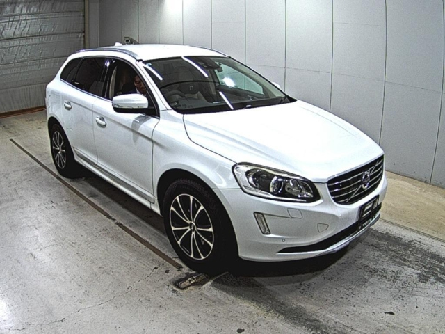 VOLVO XC60 2015