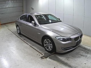 BMW 5 SERIES 2013