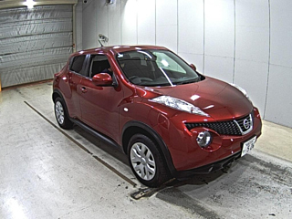 NISSAN JUKE 2012