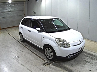 MAZDA VERISA 2009