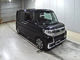DAIHATSU TANTO 2018