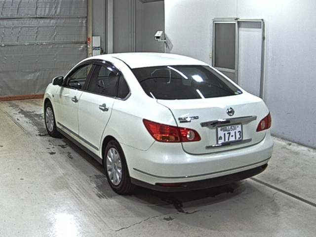 NISSAN SYLPHY 2009