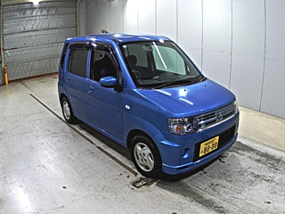 MITSUBISHI TOPPO 2010