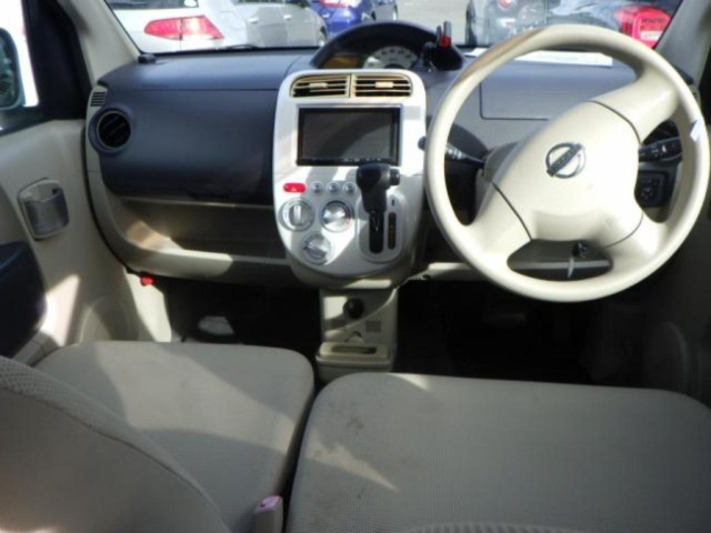 NISSAN OTTI 2008