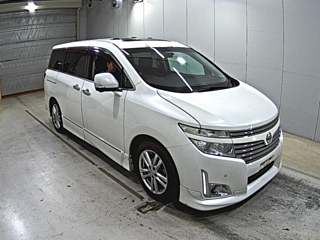 NISSAN ELGRAND 2010