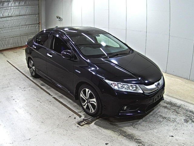 HONDA GRACE 2015