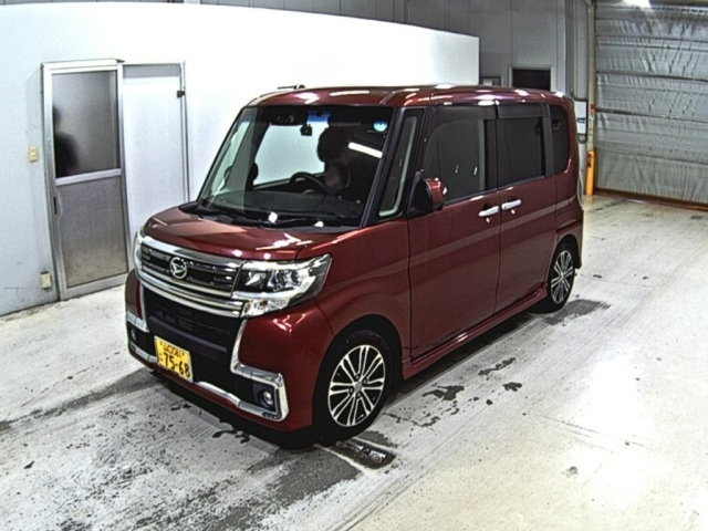DAIHATSU TANTO 2017