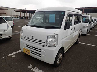 NISSAN CLIPPER VAN