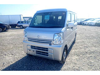 NISSAN CLIPPER VAN