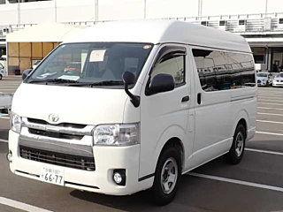 TOYOTA HIACE VAN