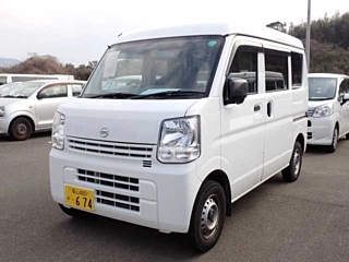 NISSAN CLIPPER VAN