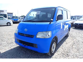 TOYOTA TOWN ACE VAN