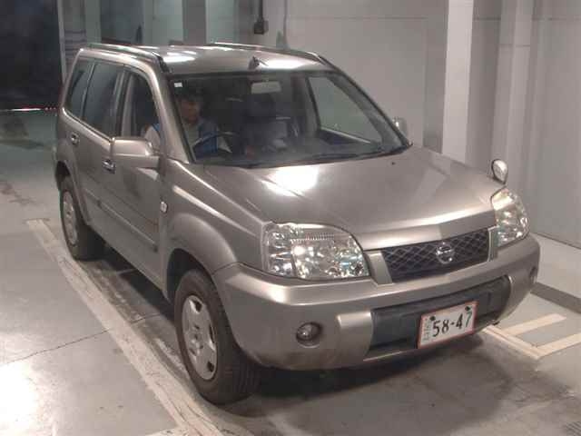 NISSAN X-TRAIL