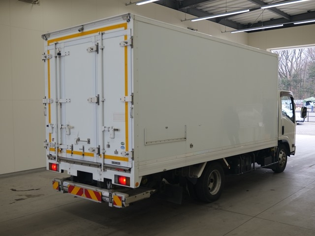 ISUZU ELF 2017