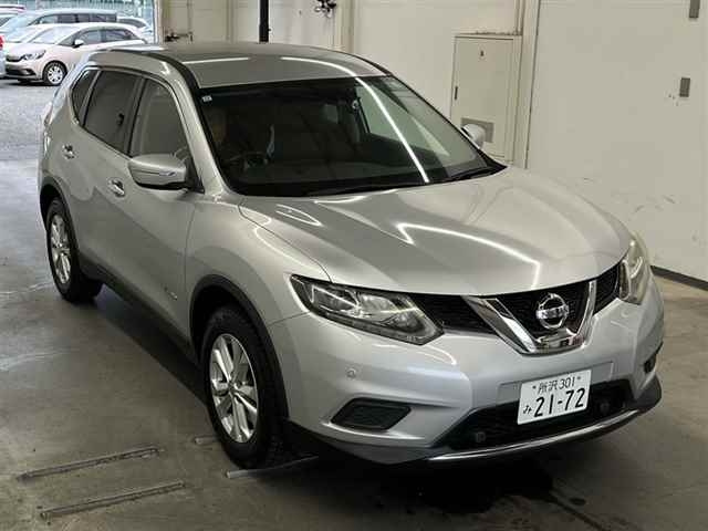 NISSAN X-TRAIL