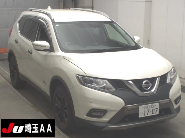 NISSAN X-TRAIL
