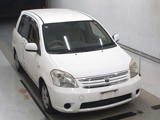 TOYOTA RAUM