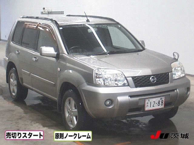NISSAN X-TRAIL