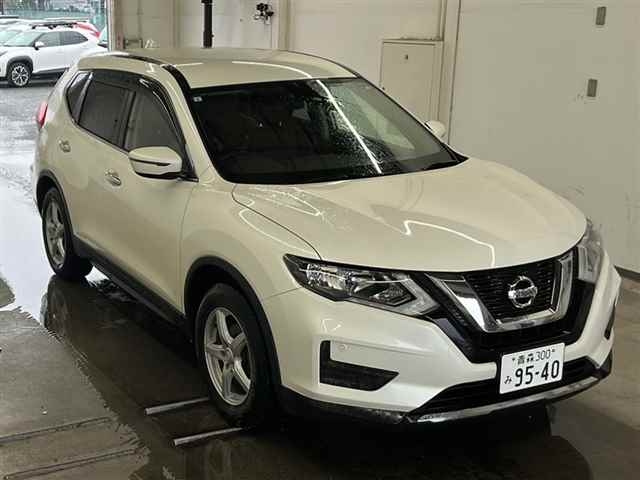 NISSAN X-TRAIL