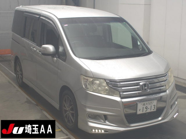 HONDA STEP WAGON 2009
