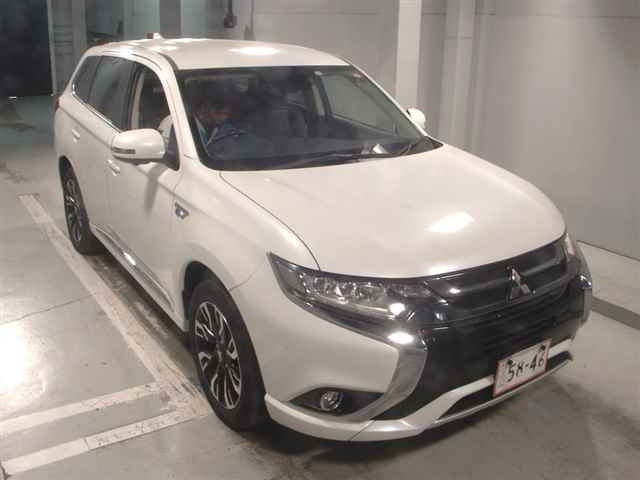 MITSUBISHI OUTLANDER PHEV 2015