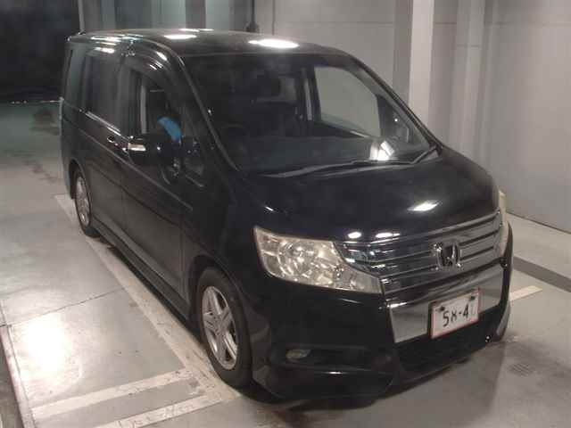 HONDA STEP WAGON 2010