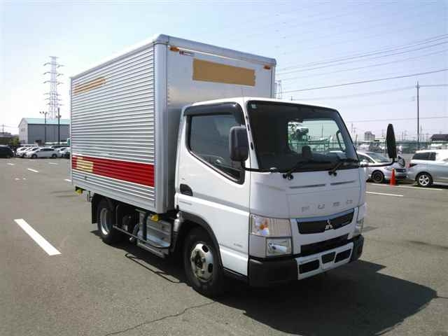 MITSUBISHI CANTER 2020